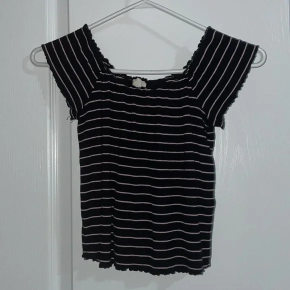 Cropped Off Shoulder Tee - Picture 1 of 2